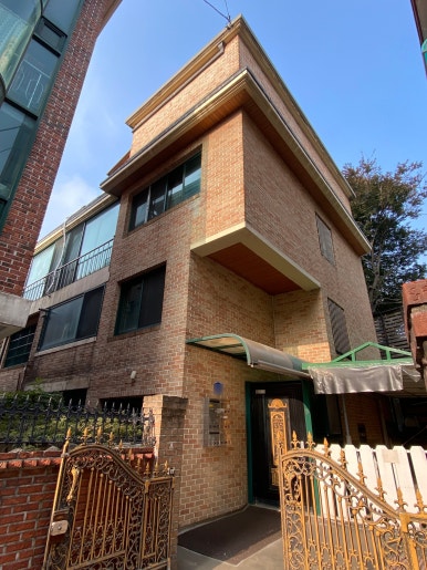 서교동 다가구주택 대수선 공사 전 건물 외관